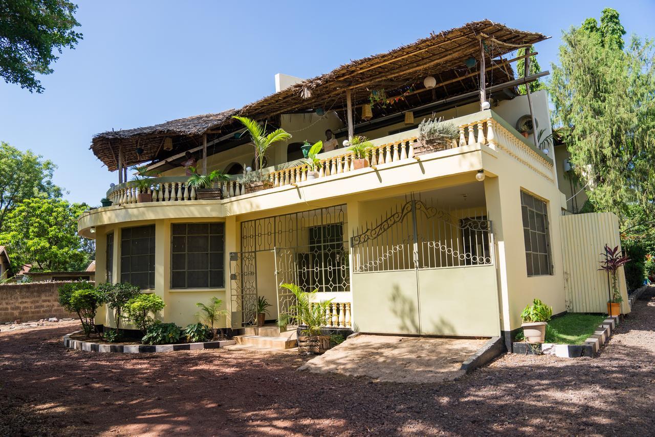 The Secret Garden Hotel Μόσι Εξωτερικό φωτογραφία